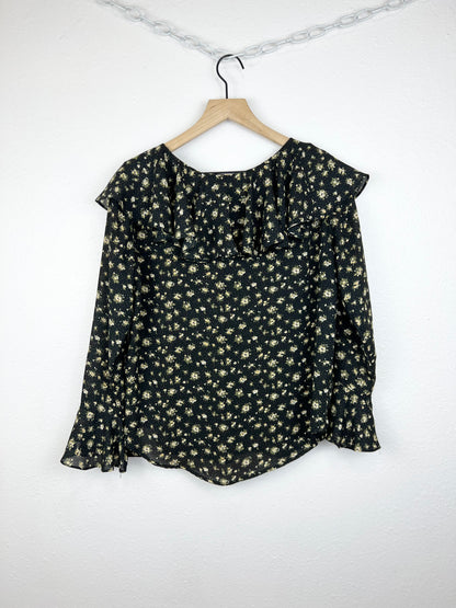 FLORAL RUFFLE BLOUSE
