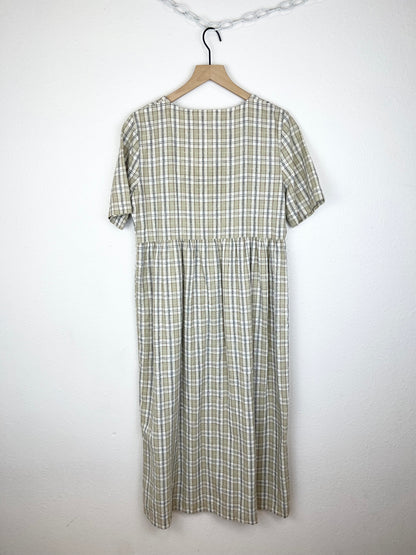 PLAID BUTTON FRONT DRESS