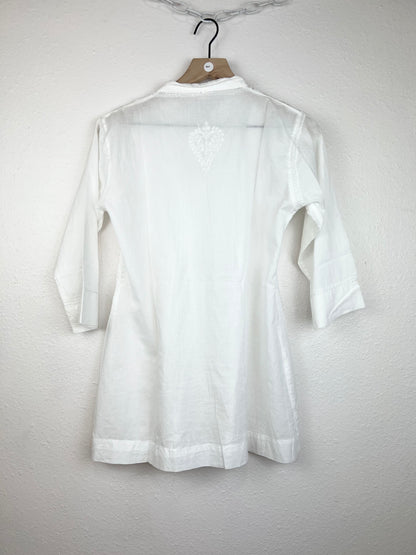 WHITE EMBROIDERED 3/4 SLEEVE TUNIC TOP