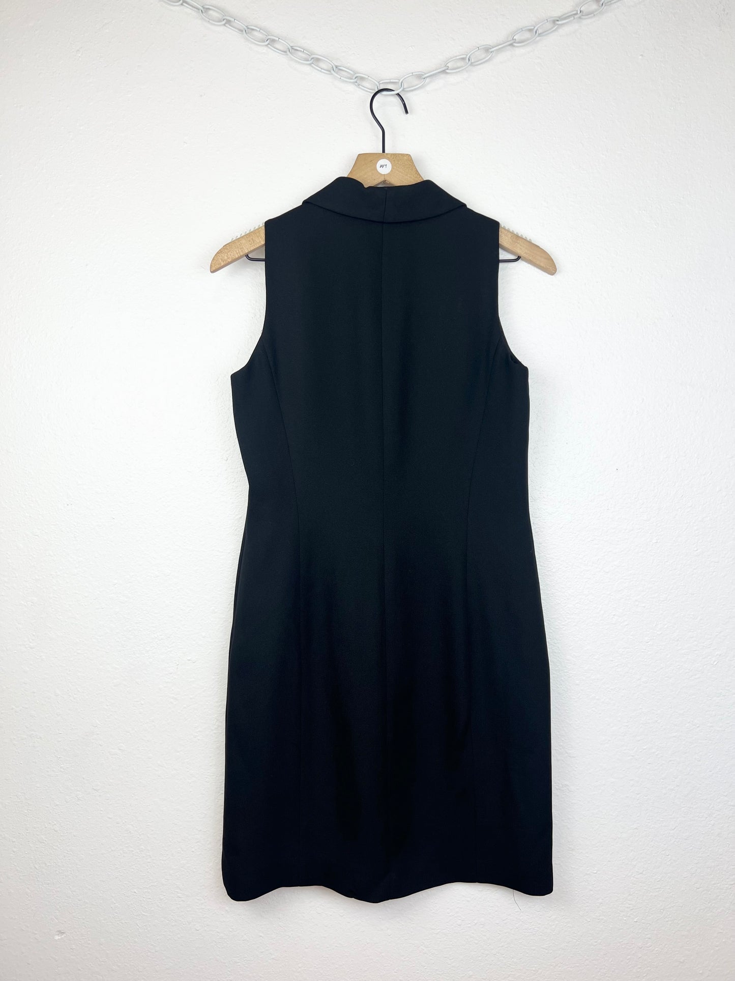 BLACK COLLARED ZIP UP DRESS