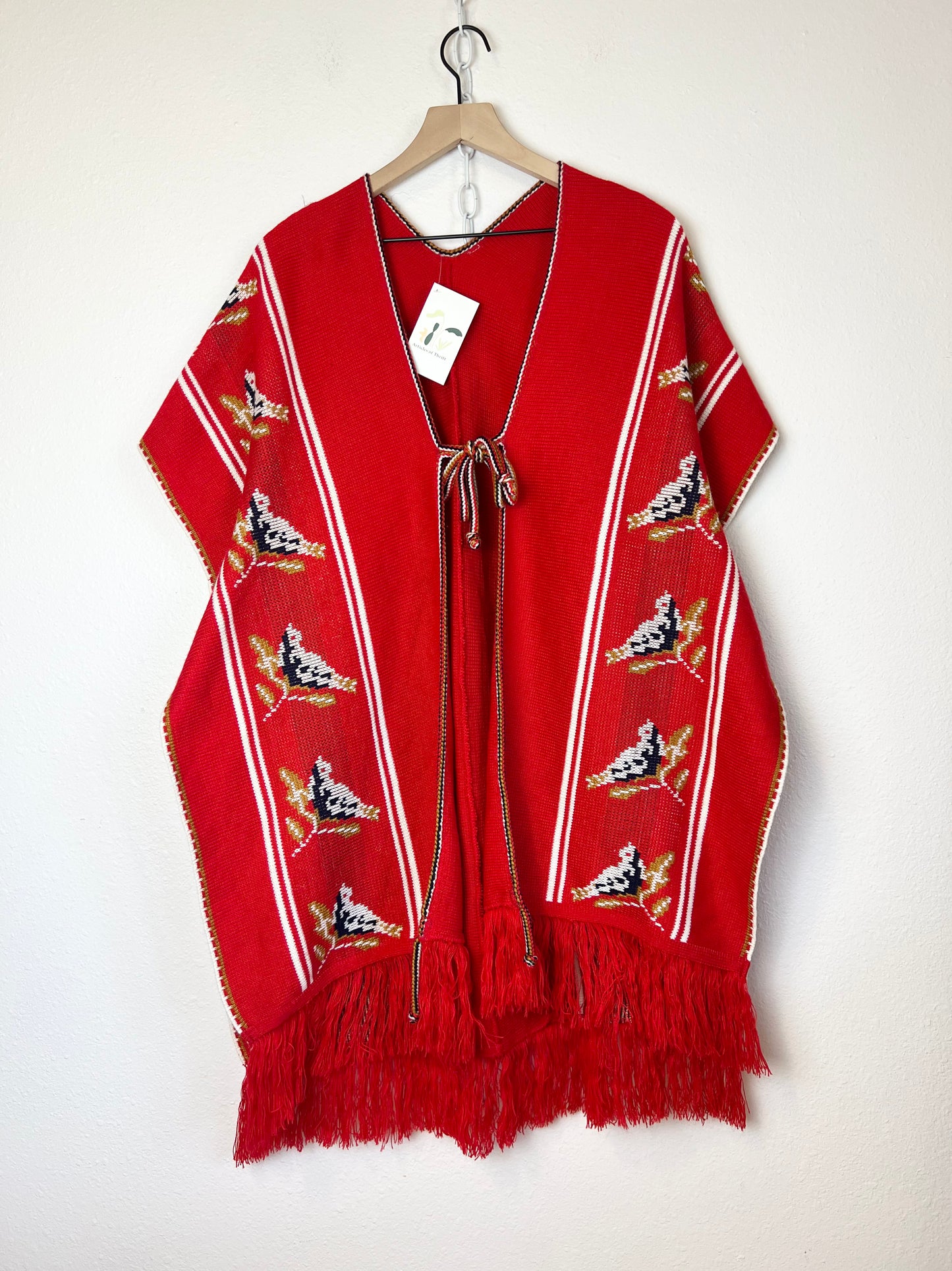 VINTAGE BIRD PONCHO SWEATER