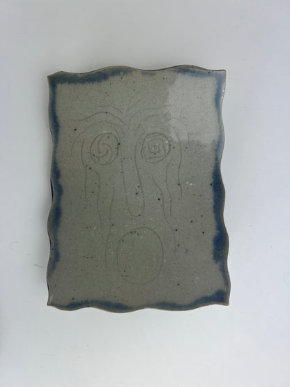 ORGANIC SHAPED CATCH TRAY