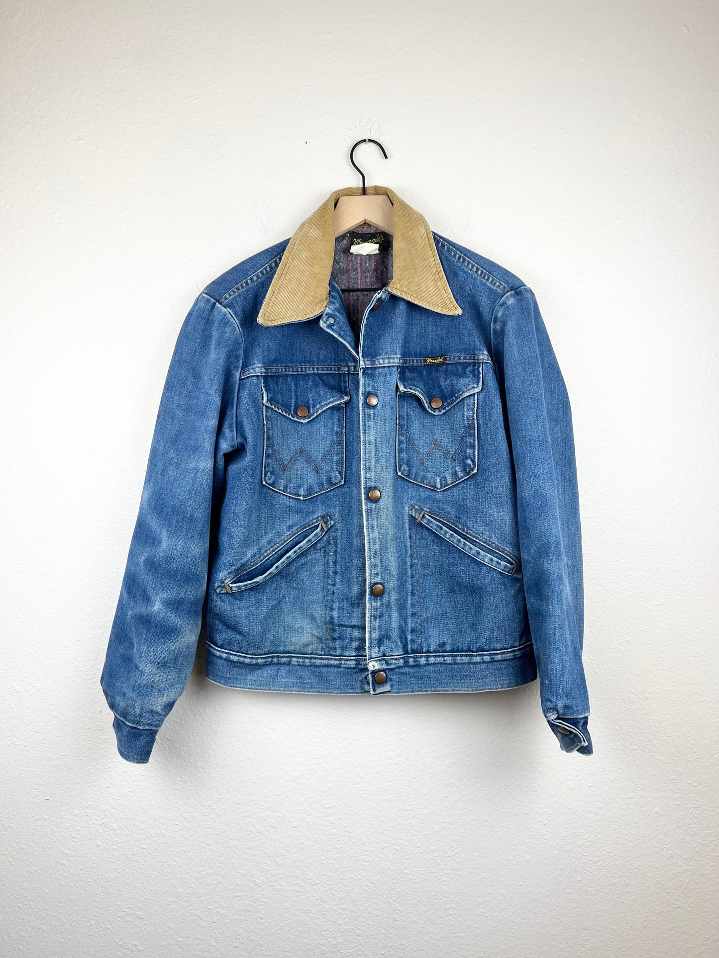 WRANGLER NO-FAULT DENIM JACKET