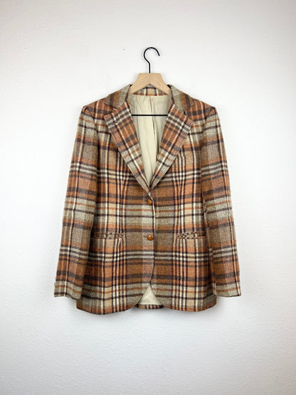 TAILORED PLAID BLAZER