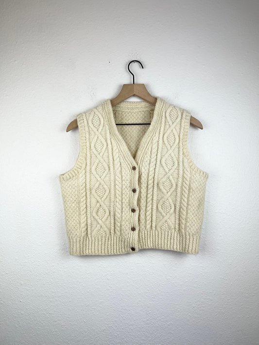 HANDMADE CROP SWEATER VEST