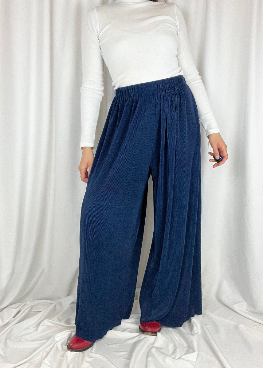 NAVY PLEATED PANTS - WAIST 27"-30"