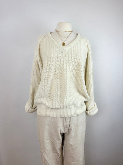 CREAM KNIT SWEATER