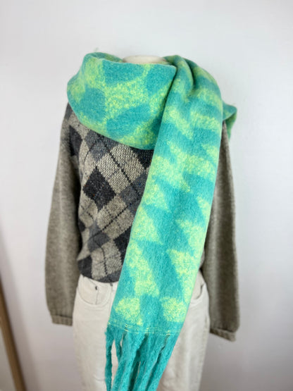 VTG WOOL ARGYLE SWEATER