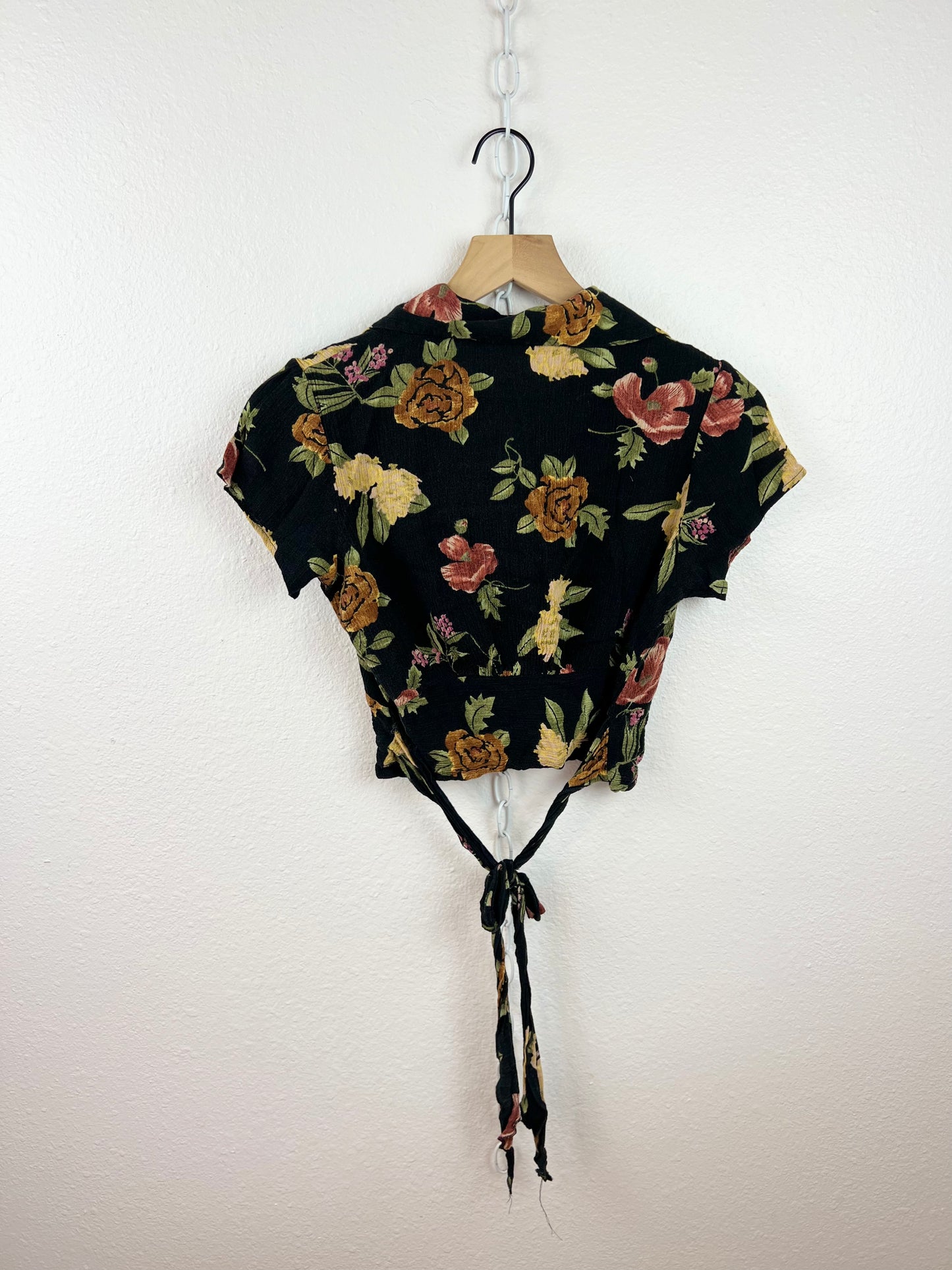 FLORAL CROP TOP