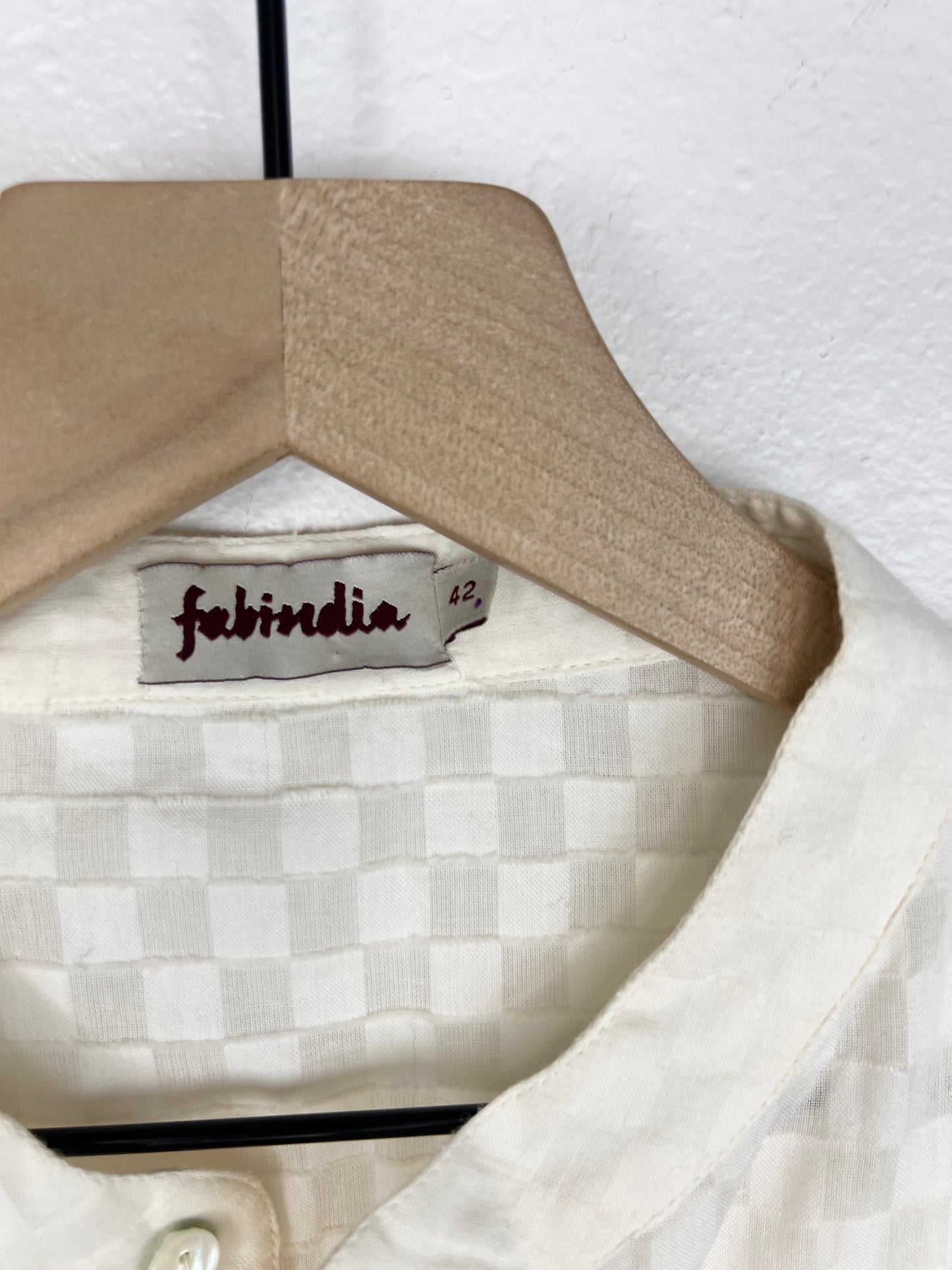 CHECKERED WHITE HENLEY TOP