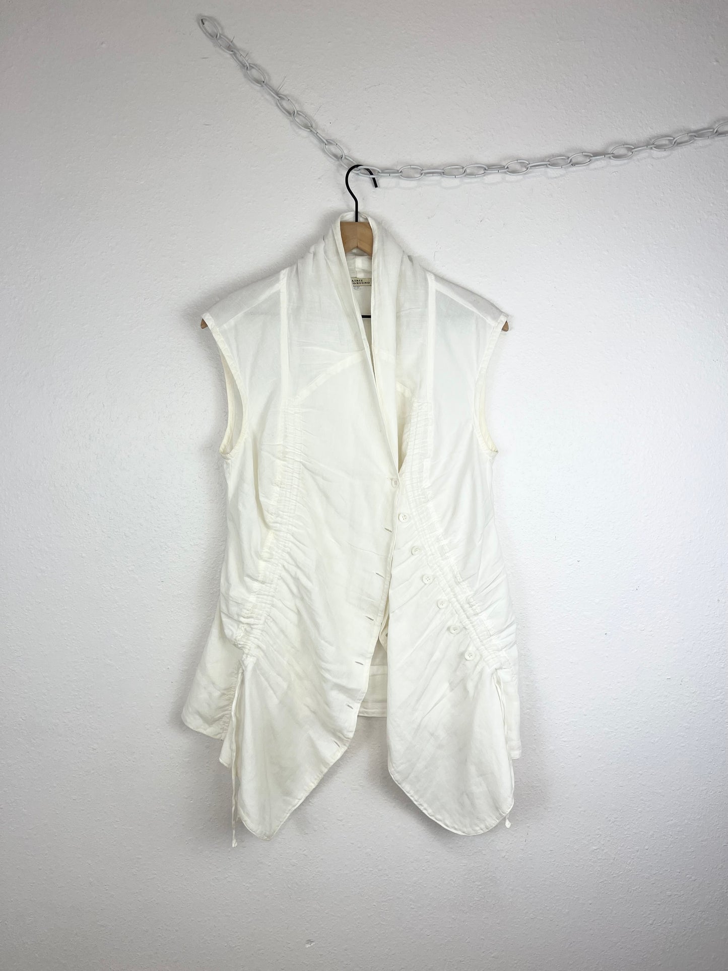 PRAIRIE UNDERGROUND WHITE RUCHED BLOUSE