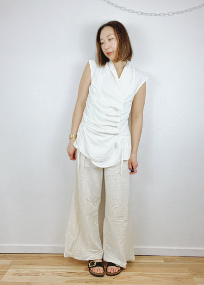 PRAIRIE UNDERGROUND WHITE RUCHED BLOUSE