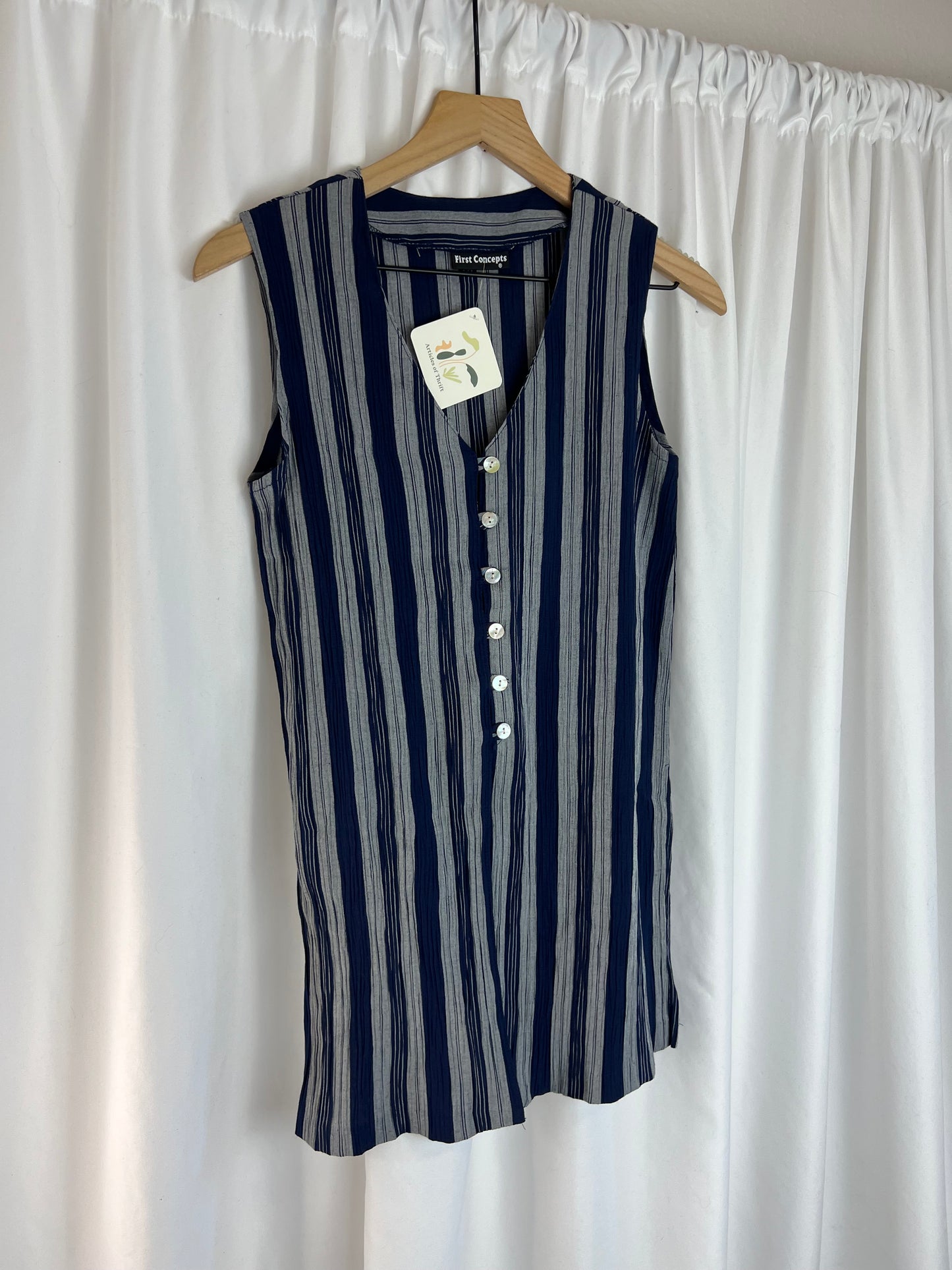 STRIPED SLEEVELESS TOP