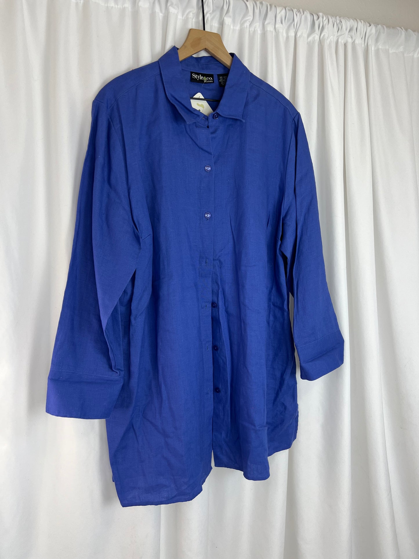 RICH BLUE LINEN BUTTON DOWN TOP