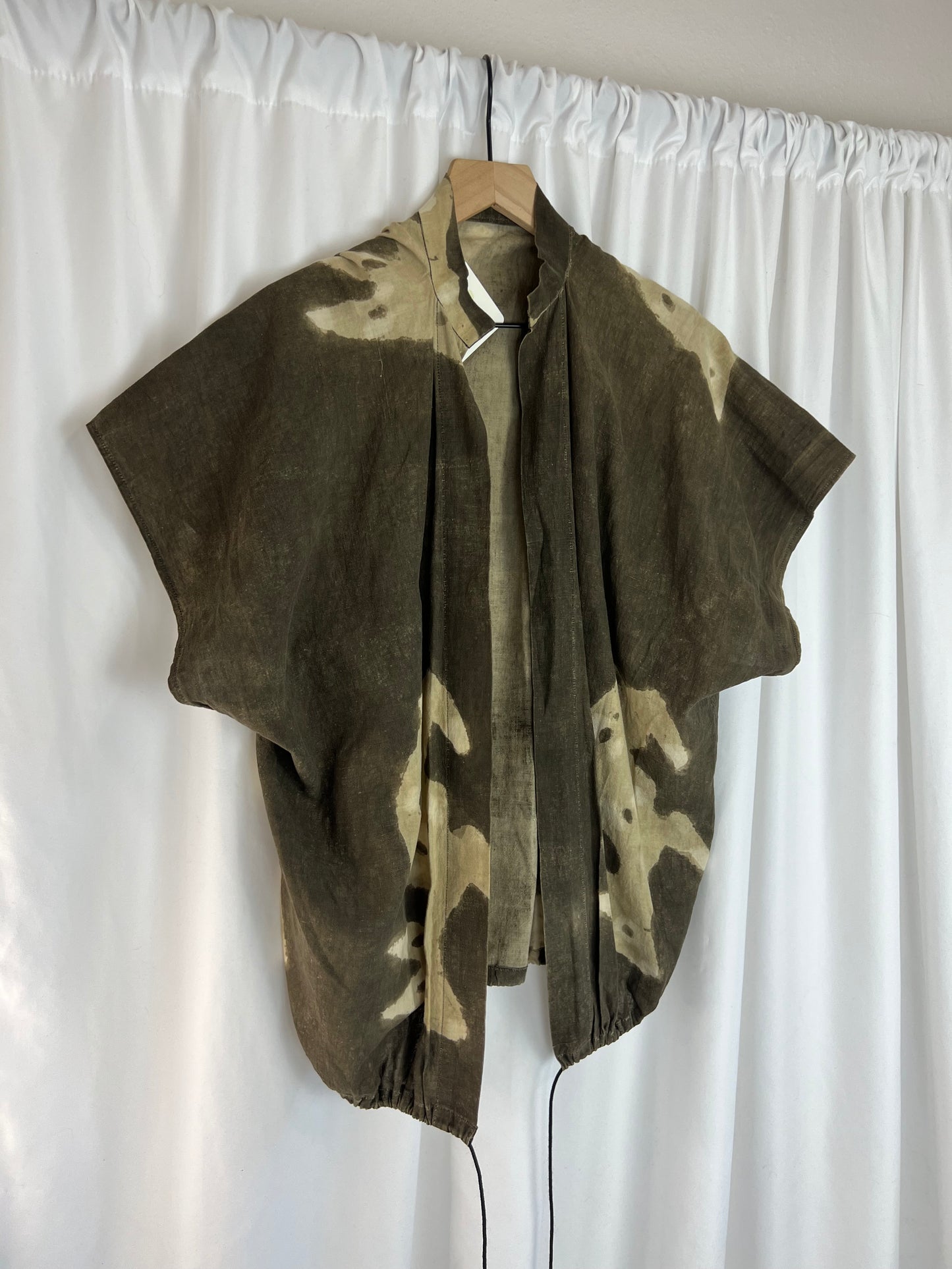 ABSTRACT DYED KIMINO CARDIGAN