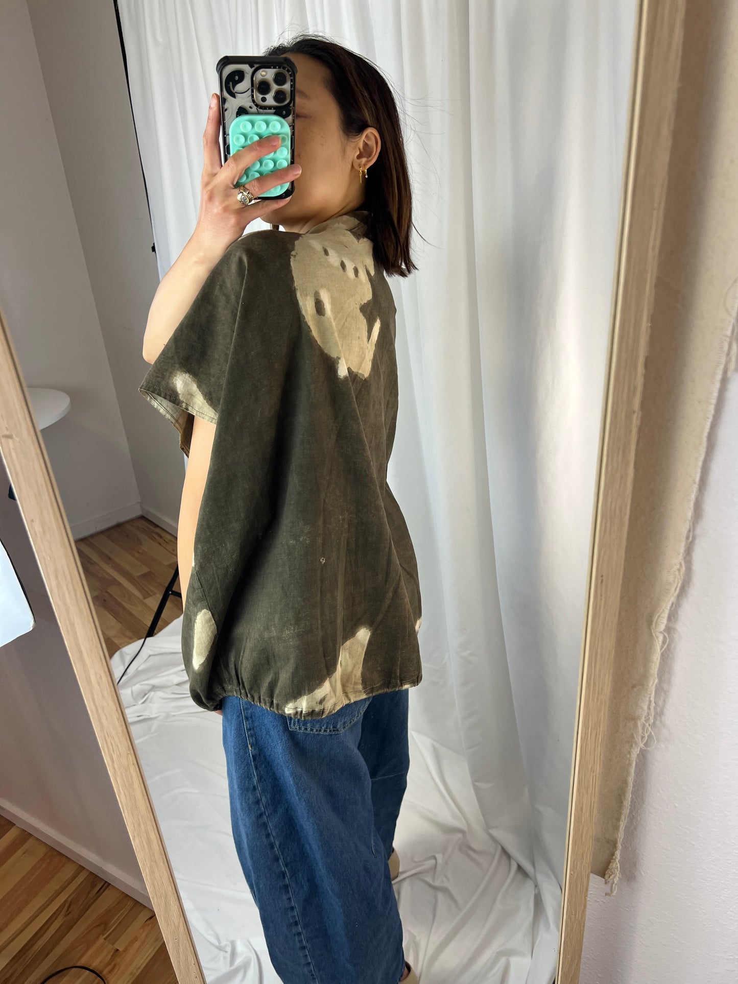 ABSTRACT DYED KIMINO CARDIGAN