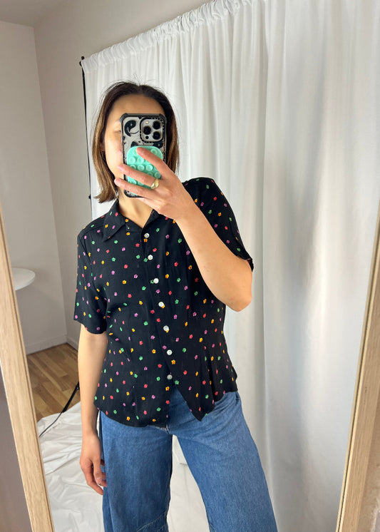BLACK FLORAL BUTTON DOWN TOP