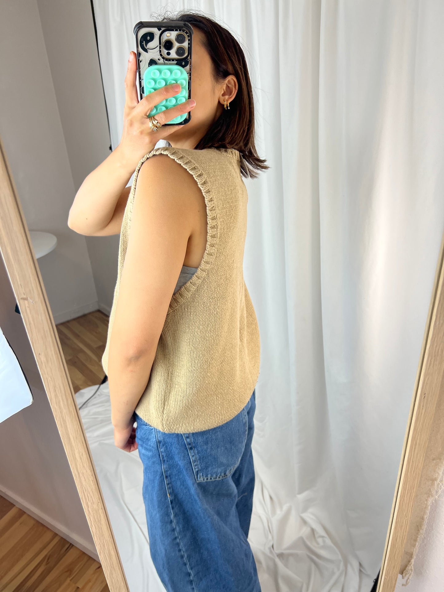 RALPH LAUREN TAN SWEATER VEST