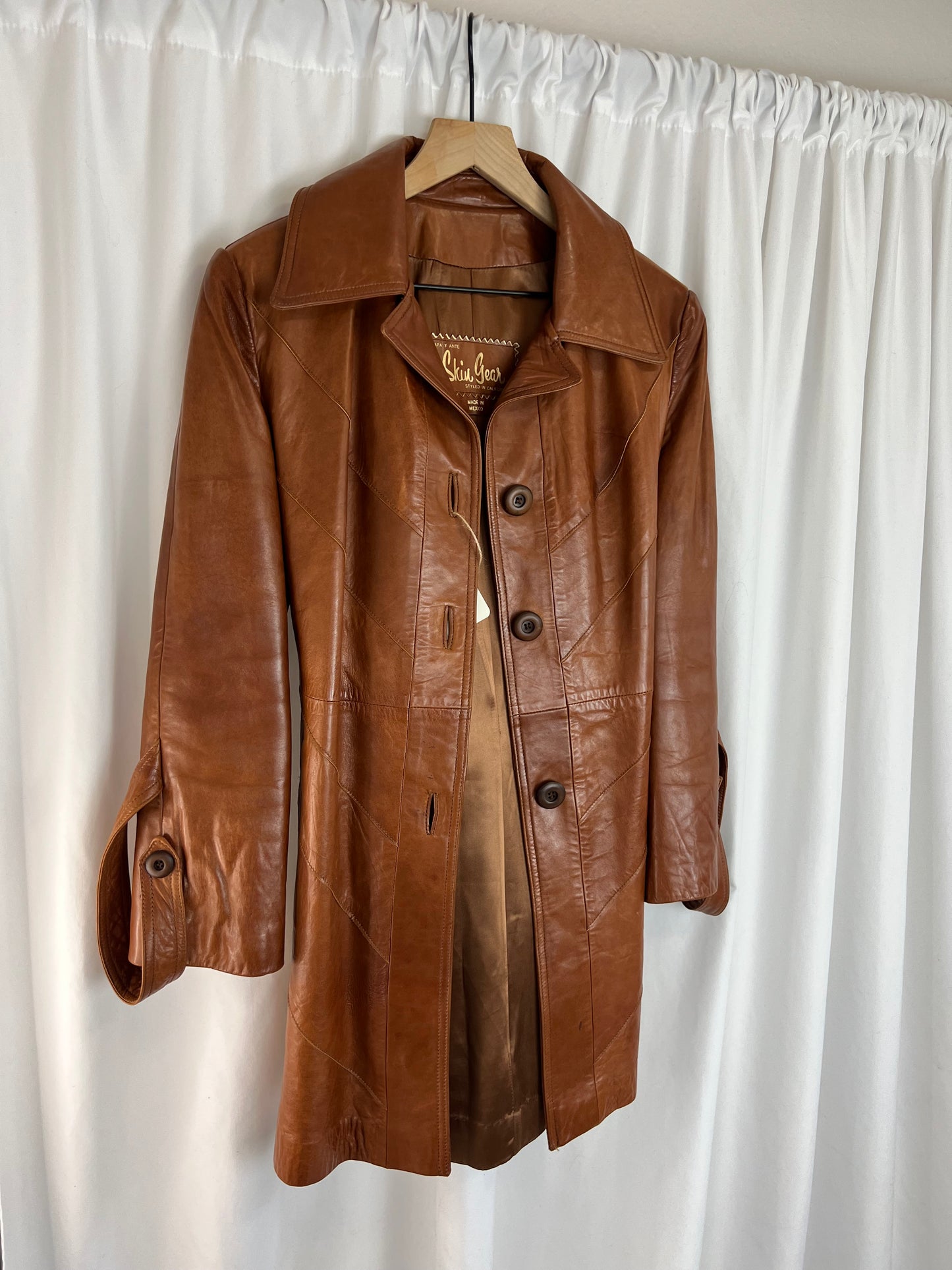 VINTAGE CAMEL LEATHER JACKET