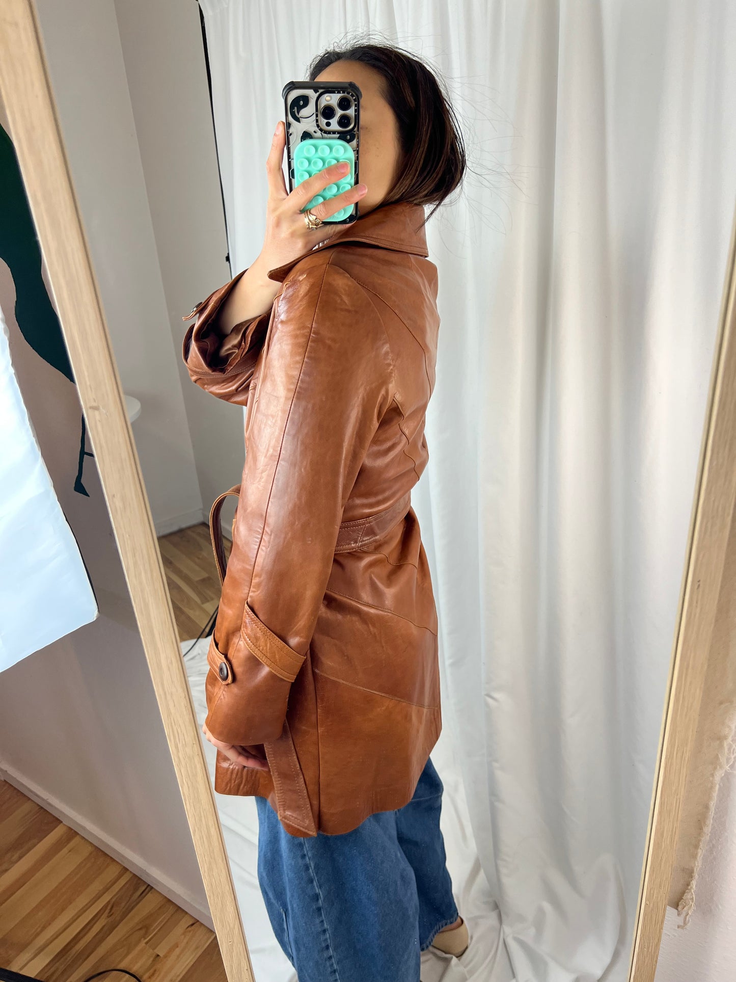 VINTAGE CAMEL LEATHER JACKET