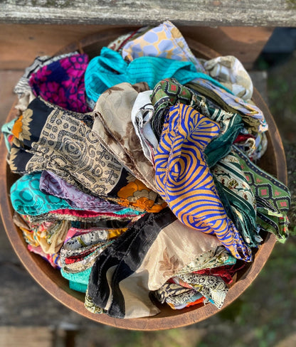 RECYCLED SILK SCARF