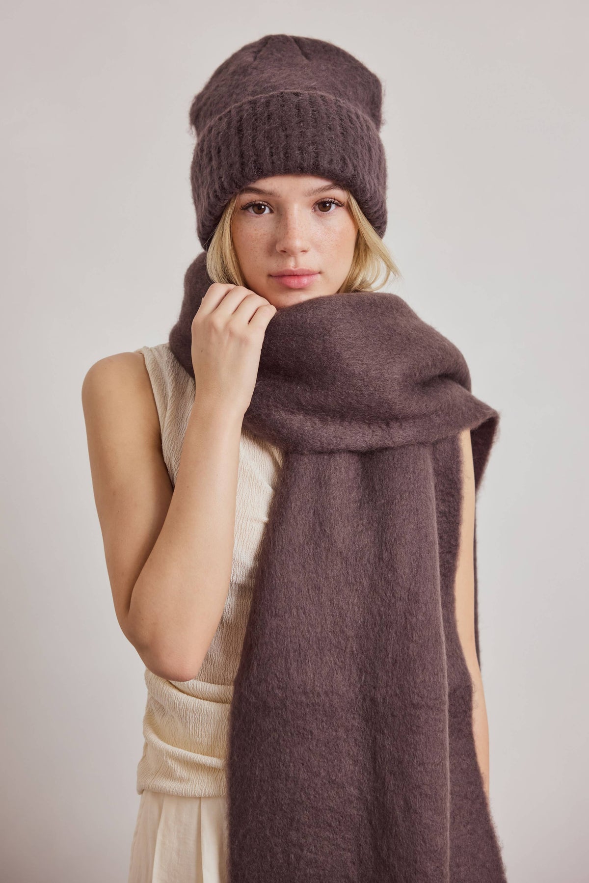 BEANIE- GROUND COFFEE