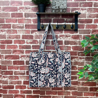QUILTED BLOCK-PRINT TOTE- MIDNIGHT DESERT