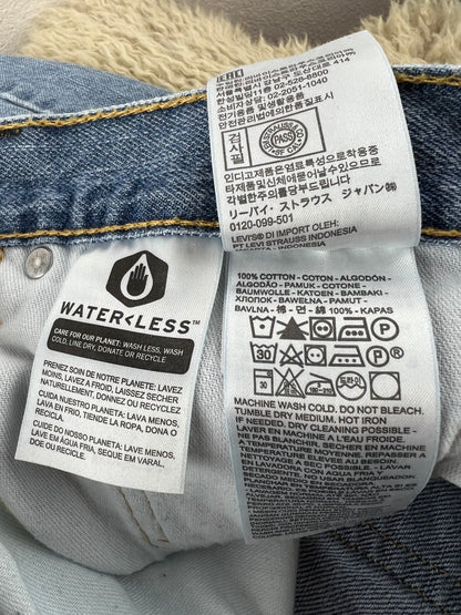Levis 505s Light Wash Bermuda Shorts