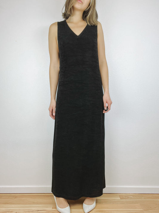 SALE Sleeveless Black V-Neck Maxi Dress