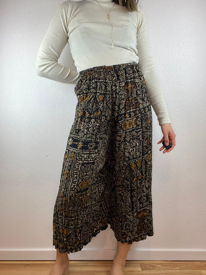 Reversible Patterned and Black Flowy Pants